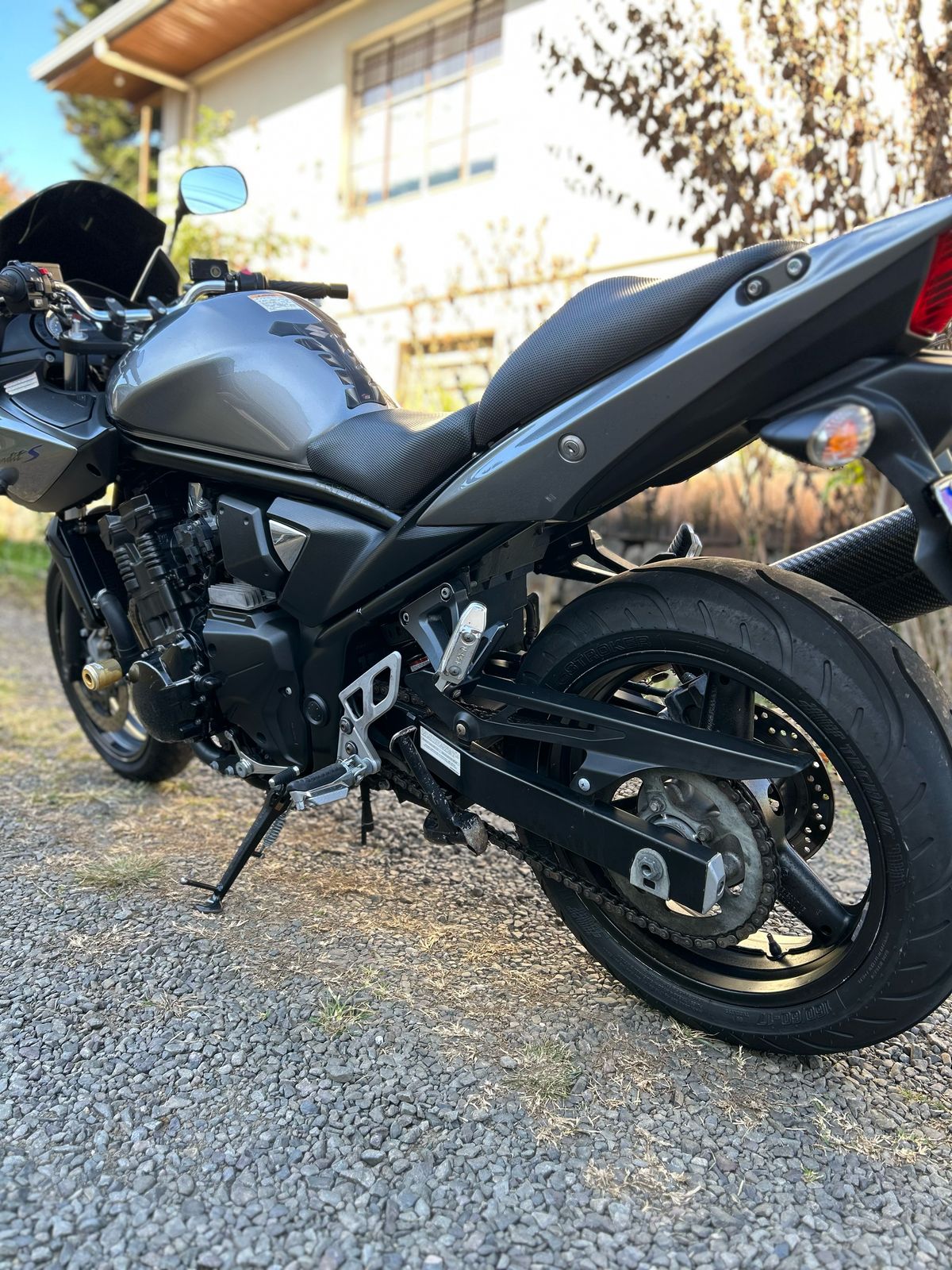 SUZUKI BANDIT 650 S 2011