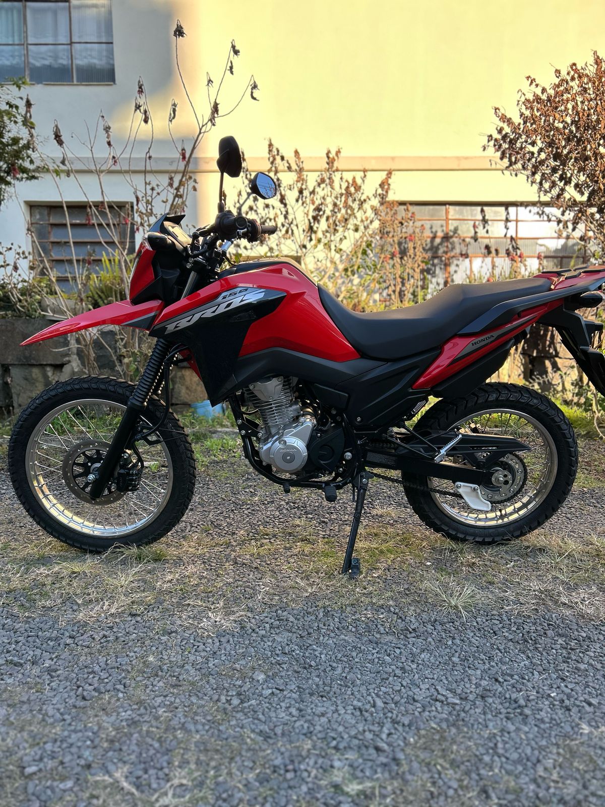 HONDA NXR 160 BROS 2025