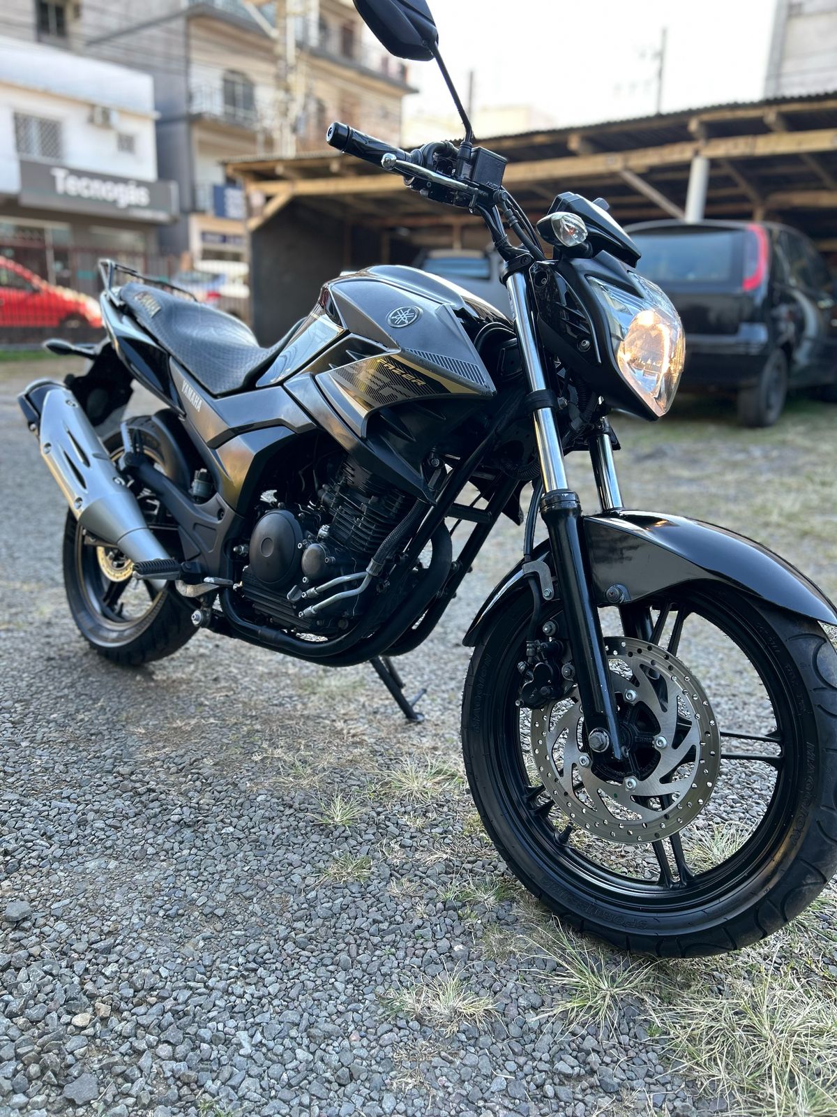 YAMAHA FAZER 250 2017